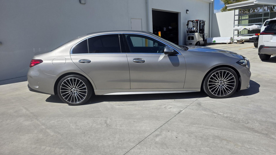 2022 Mercedes-Benz C-Class W206 C200 Sedan Image 2