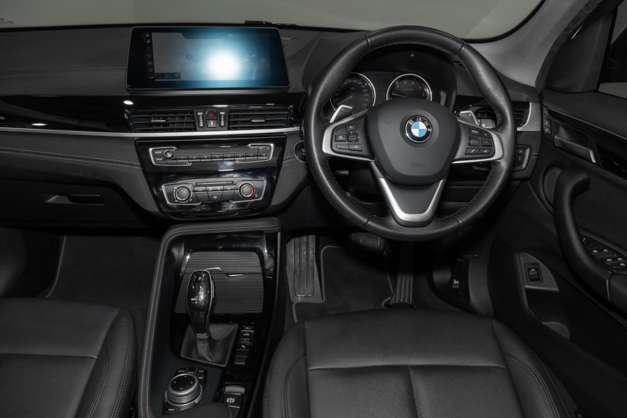 2020 BMW X1 sDrive20i SUV Image 21