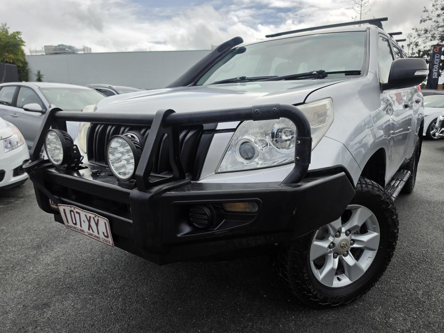 2013 Toyota LandCruiser Prado GDJ150R GX SUV Image 2