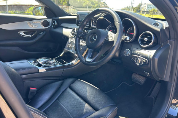 2017 Mercedes-Benz C-Class W205 C220 CDI Sports Sedan Image 15