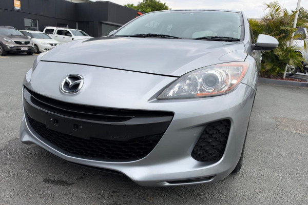 2012 Mazda 3 BL Series 2 Neo Sport Hatch Image 2