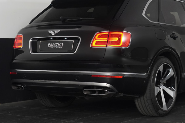 2018 Bentley Bentayga W12 Seven Seat SUV Image 19