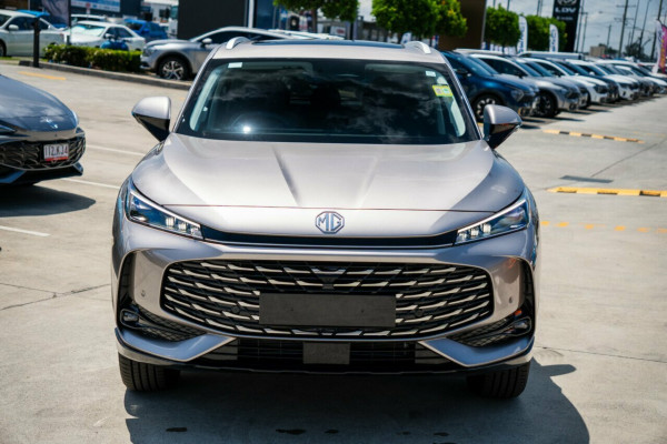 2025 MG HS AS33 Essence SUV Image 5
