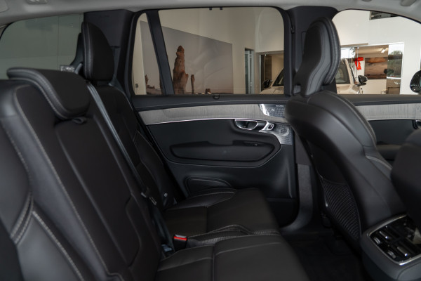 2025 MY26 Volvo XC90 L Series Ultra B5 Dark SUV image 23