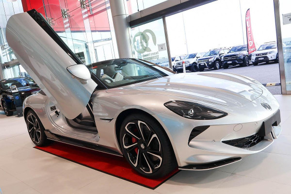 2024 MY24.5 MG Cyberster EC32  Convertible