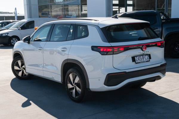 2025 Volkswagen Tayron R4 150TSI Life SUV Image 2