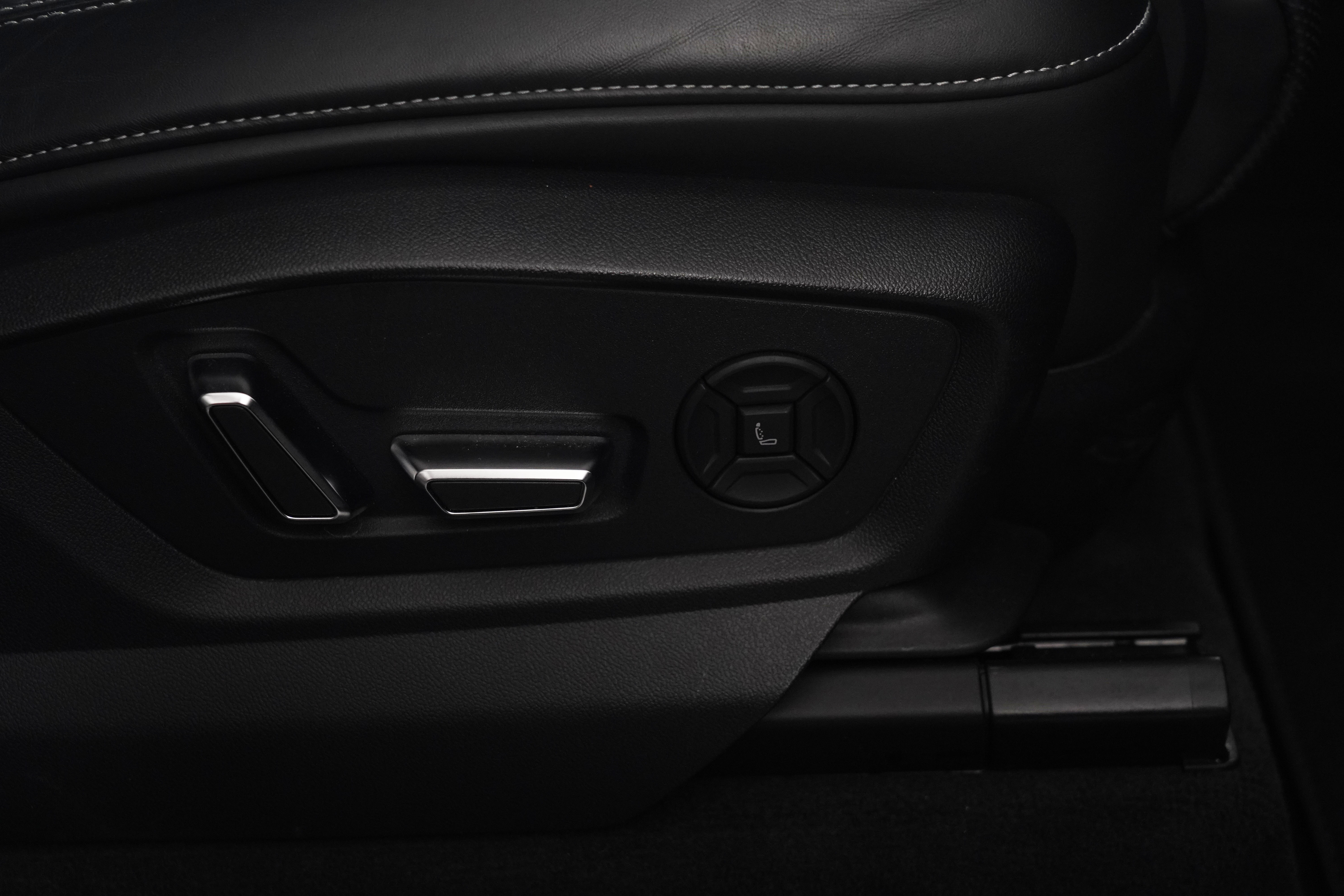 2022 Audi SQ8 TFSI SUV Image 40