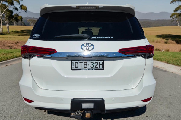 2017 Toyota Fortuner GUN156R GXL SUV Image 6