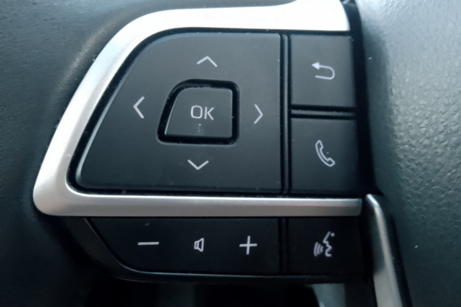 2023 Toyota Kluger TXUA70R (Petrol 2WD) GX SUV Image 23