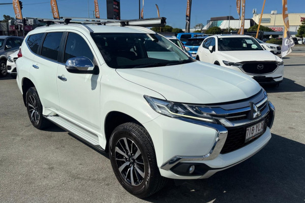 2017 Mitsubishi Pajero Sport QE GLS SUV Image 6
