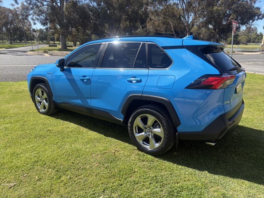 2019 Toyota RAV4 AXAH52R GXL SUV Image 5