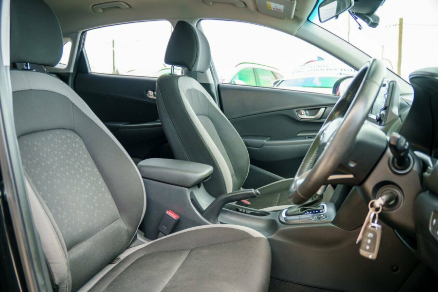 2017 MY18 Hyundai KONA OS Active SUV Image 19