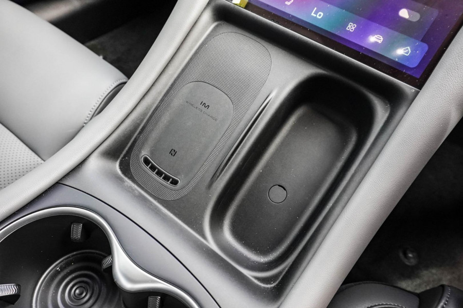 2025 MG IM5 P12L Performance Hatch Image 19