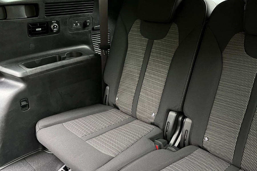 2023 MY24 Kia Sorento MQ4 PE Sport SUV Image 11