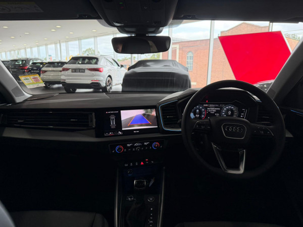 2025 MY26 Audi A1 GB 40 TFSI S line Hatch image 10
