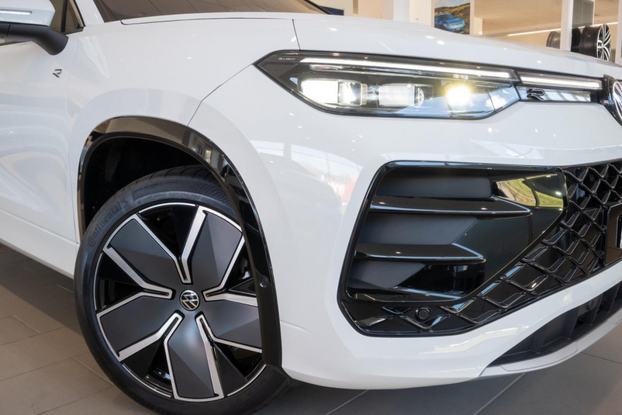 2025 MY26 Volkswagen Tayron R4 195TSI R-Line SUV Image 27