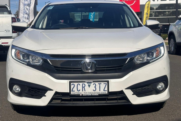 2016 Honda Civic 10th Gen VTi-L Sedan Image 4