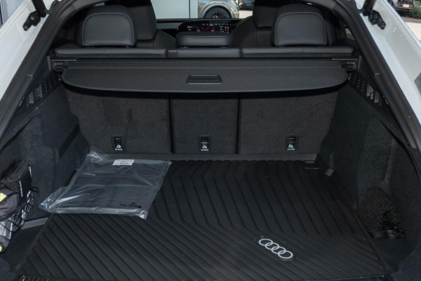 2025 Audi SQ5 GU  SUV image 16