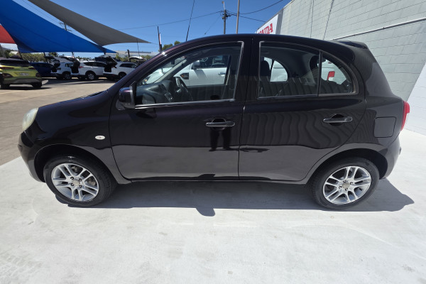 2011 Nissan Micra K13 ST-L Hatch Image 4