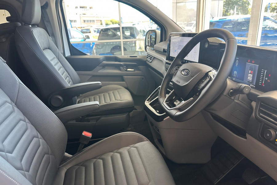 2024 MY24.5 Ford Tourneo AV Titanium X People Mover Image 11