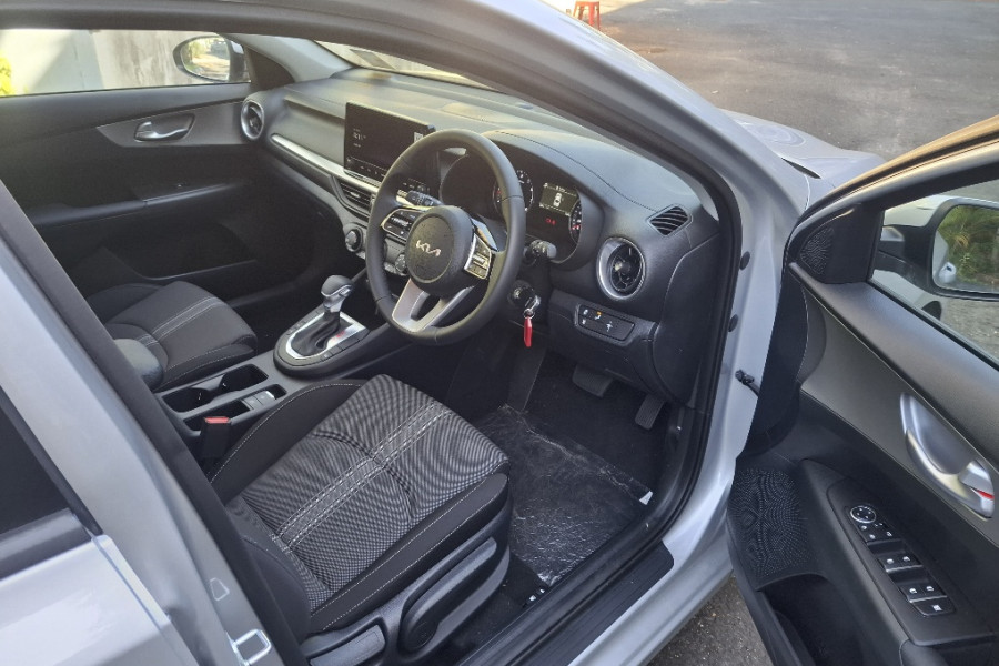 2024 Kia Cerato BD Sport with Safety Pack Sedan Image 9