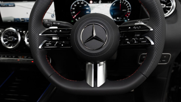 2025 Mercedes-Benz GLA-Class H247 GLA250 e with EQ hybrid technology SUV image 11