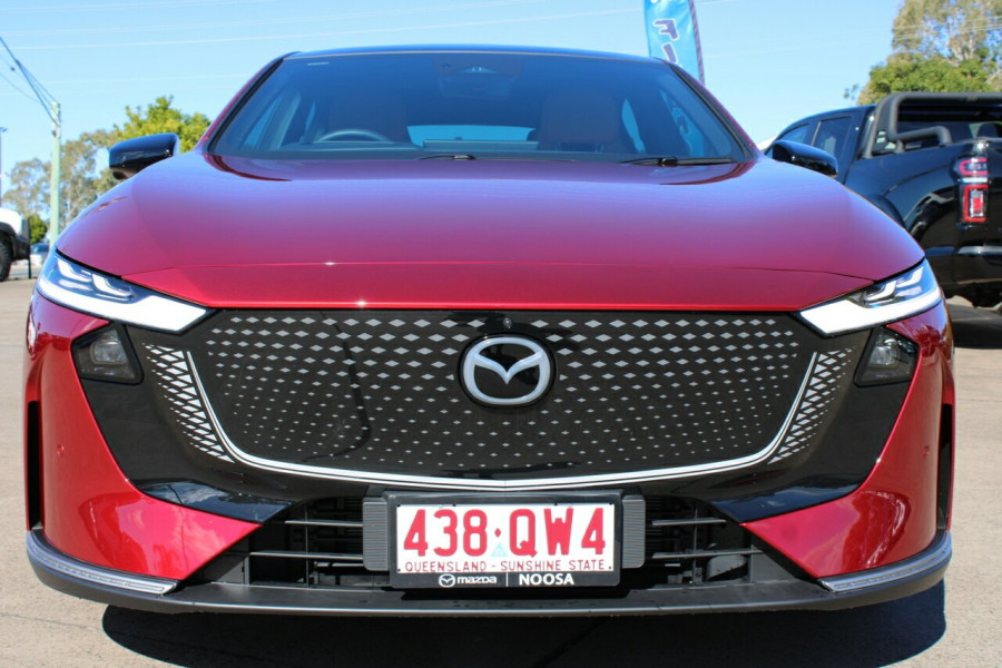 2026 Mazda 6e  E35 Atenza Hatch Image 3