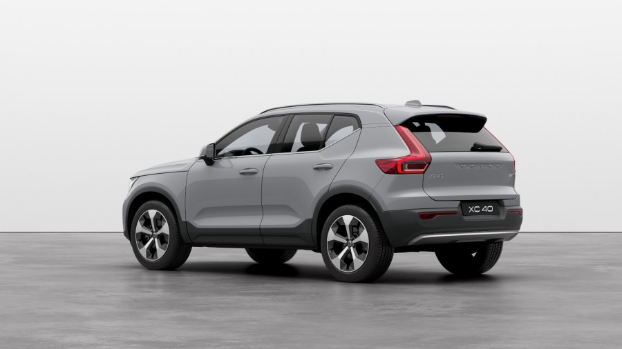 2026 MY25 Volvo XC40 XZ Ultra B4 Bright SUV Image 3