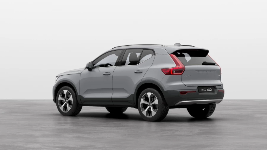 2026 MY25 Volvo XC40 XZ Ultra B4 Bright SUV Image 3
