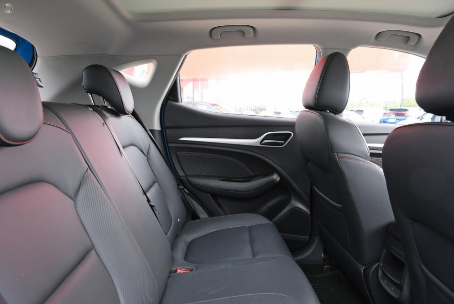 2024 MG ZST S13 Essence SUV Image 7
