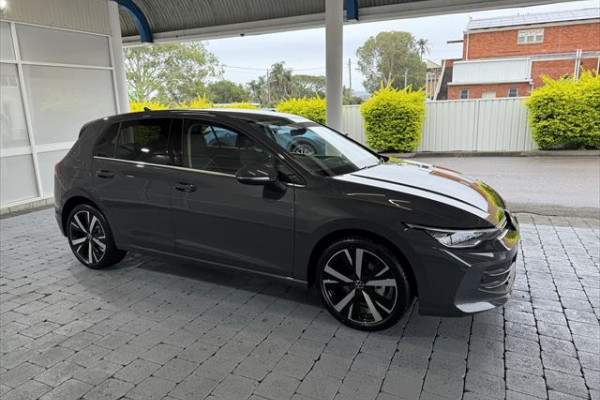 2024 Volkswagen Golf 8 110TSI Hatch Image 5