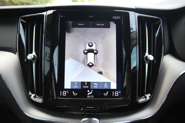 2017 MY18 Volvo XC60 UZ MY18 D4 Suv