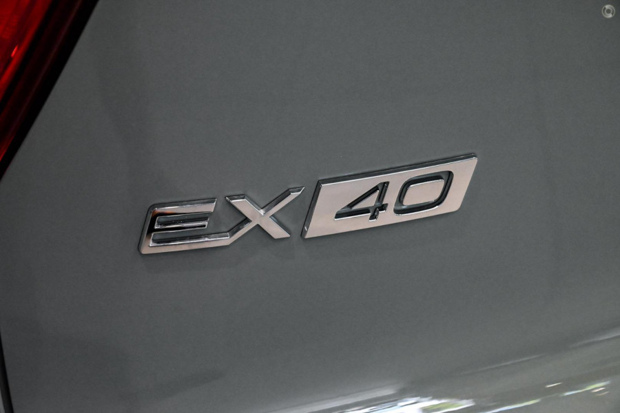 2024 MY25 Volvo EX40 No Series Ultra Single Motor Extended Range SUV Image 12