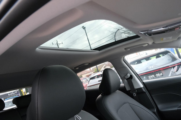 2026 Hyundai KONA SX2.V2  Electric Premium SUV Image 11