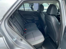 2024 Hyundai Venue QX.V5 Elite SUV image 19