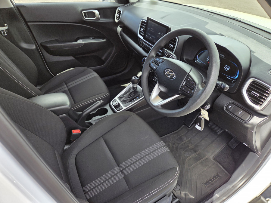 2025 Hyundai Venue QX.V5  SUV Image 9