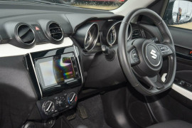 2023 Suzuki Swift AZ Series II GL Hatch image 16