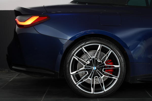 2022 BMW M4 Competition Xdrive Convertible Image 14