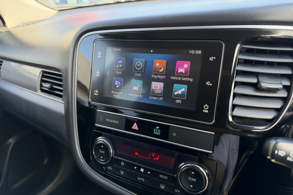 2018 MY18.5 Mitsubishi Outlander ZL Exceed SUV Image 33