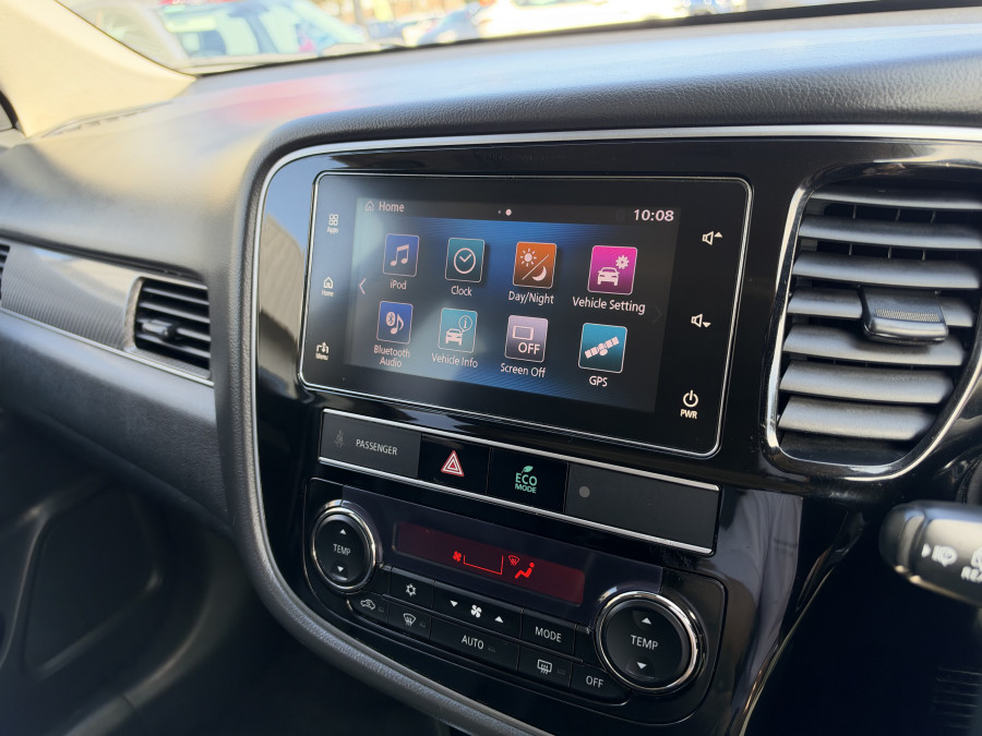 2018 MY18.5 Mitsubishi Outlander ZL Exceed SUV Image 33