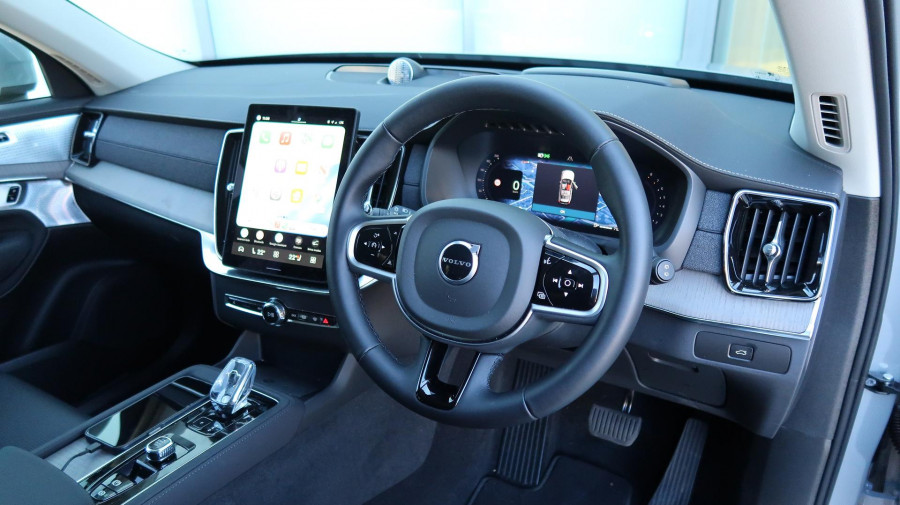 2025 Volvo XC90 L Series Ultra B5 Bright SUV Image 27