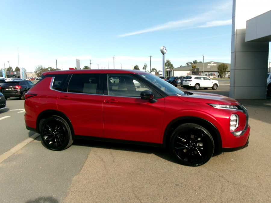 2023 MY24 Mitsubishi Outlander ZM Black Edition SUV Image 15