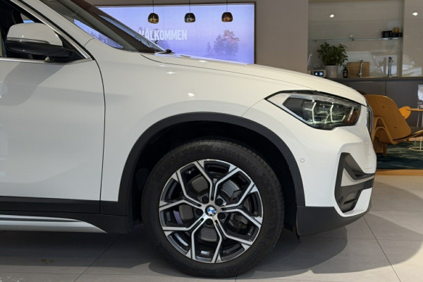 2019 BMW X1 F48 LCI sDrive20i SUV Image 12