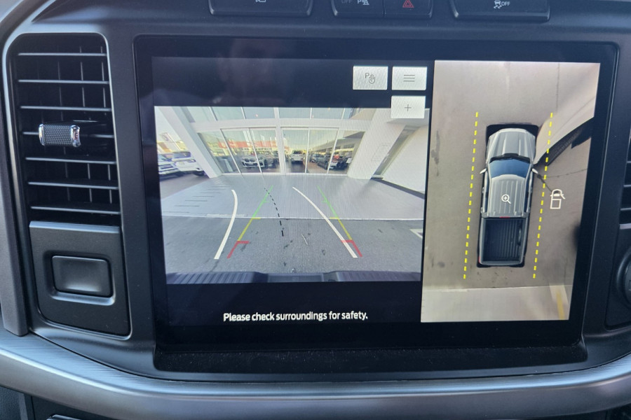 2023 Ford F-150 No Series Lariat Dual Cab Image 15