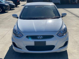 2018 Hyundai Accent RB6 Sport Hatch image 2