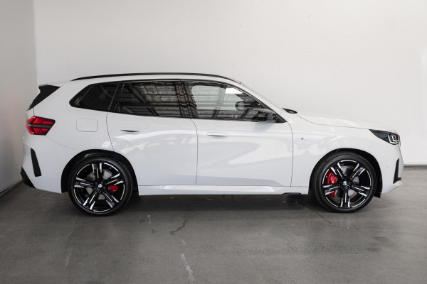 2026 BMW X3 G45 M50 xDrive SUV image 3