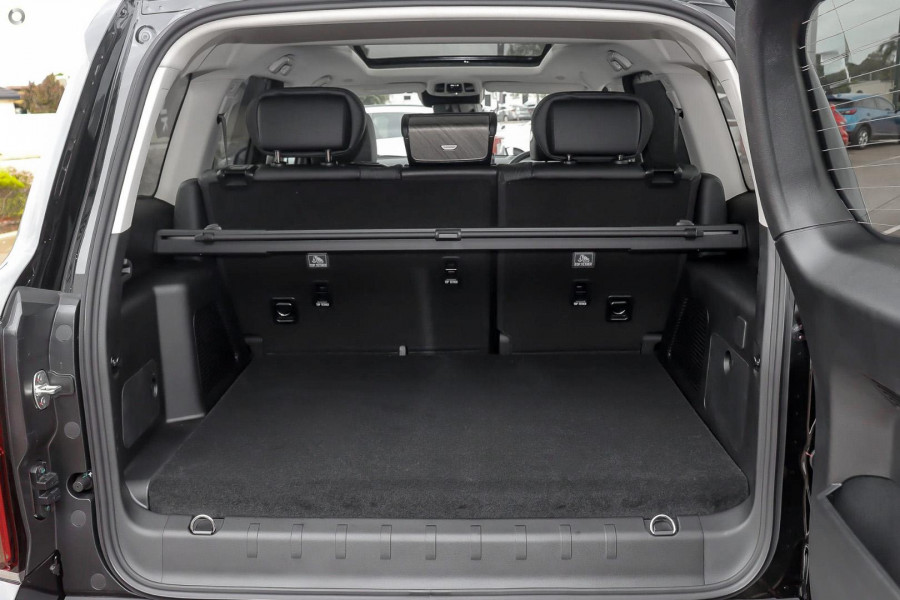 2026 GWM Tank 500 P03 Ultra Hi4-T PHEV SUV Image 11
