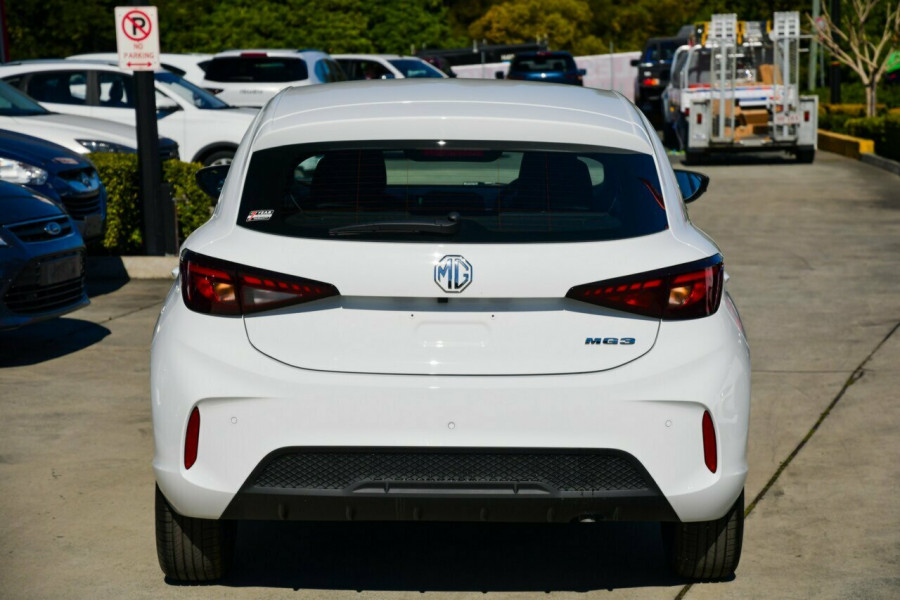 2025 MY25.5 MG MG3 ZP22 Excite Hatch Image 3