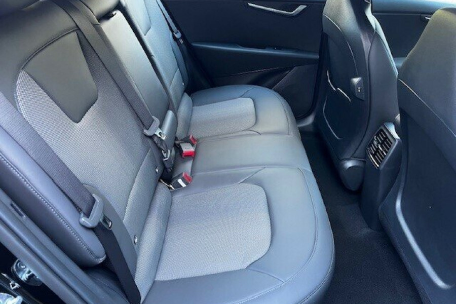 2024 Kia Niro SG2 EV S SUV Image 15