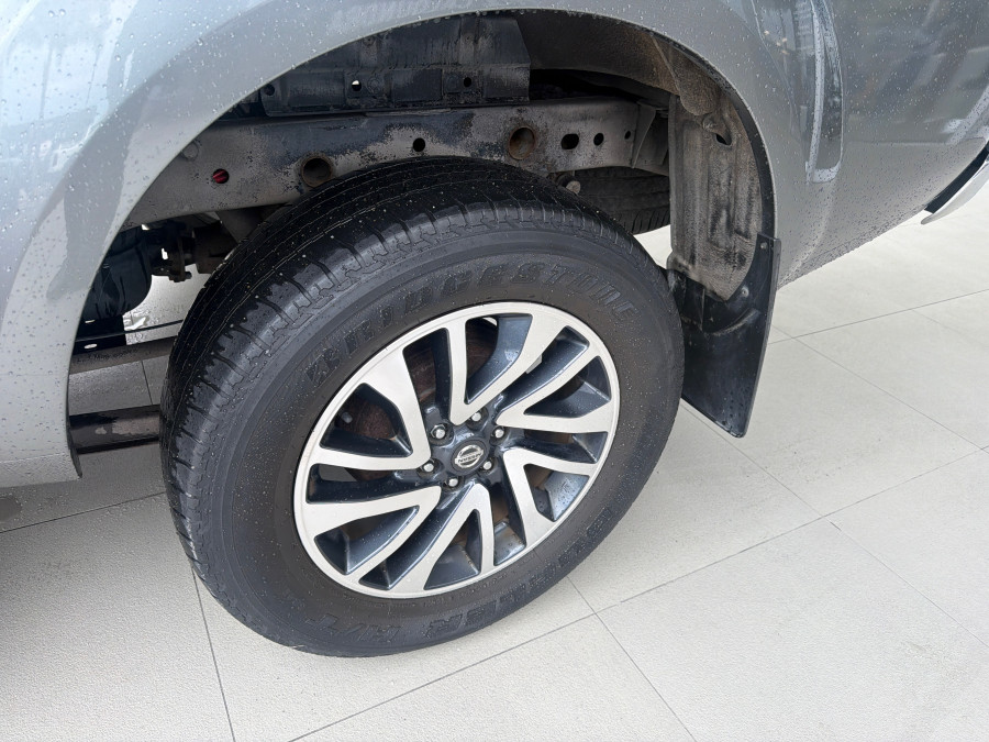 2018 Nissan Navara D23 Series 3 ST-X King Cab Pickup Image 16